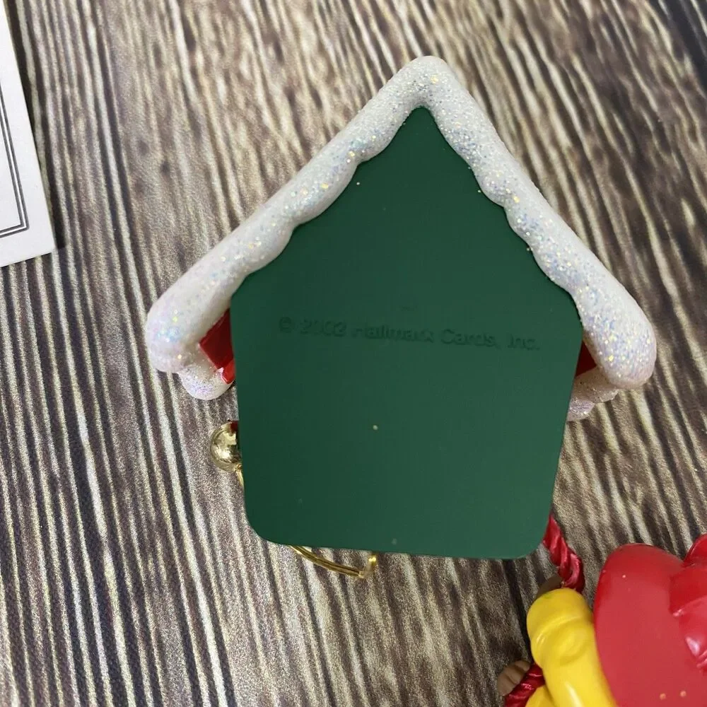 2002 Hallmark Keepsake 'Calling All Firefighters' Holiday Ornament New